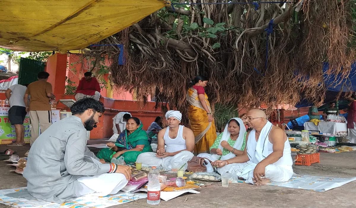 पूर्वजों के प्रति आस्था का प्रतीक है श्राद्ध कर्म की परंपरा